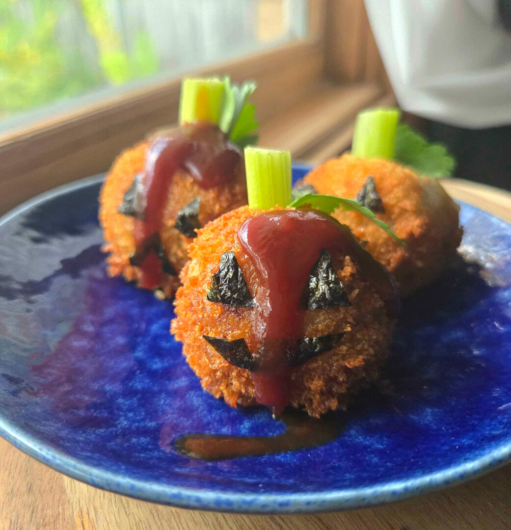 Jack-o’-lantern croquettes